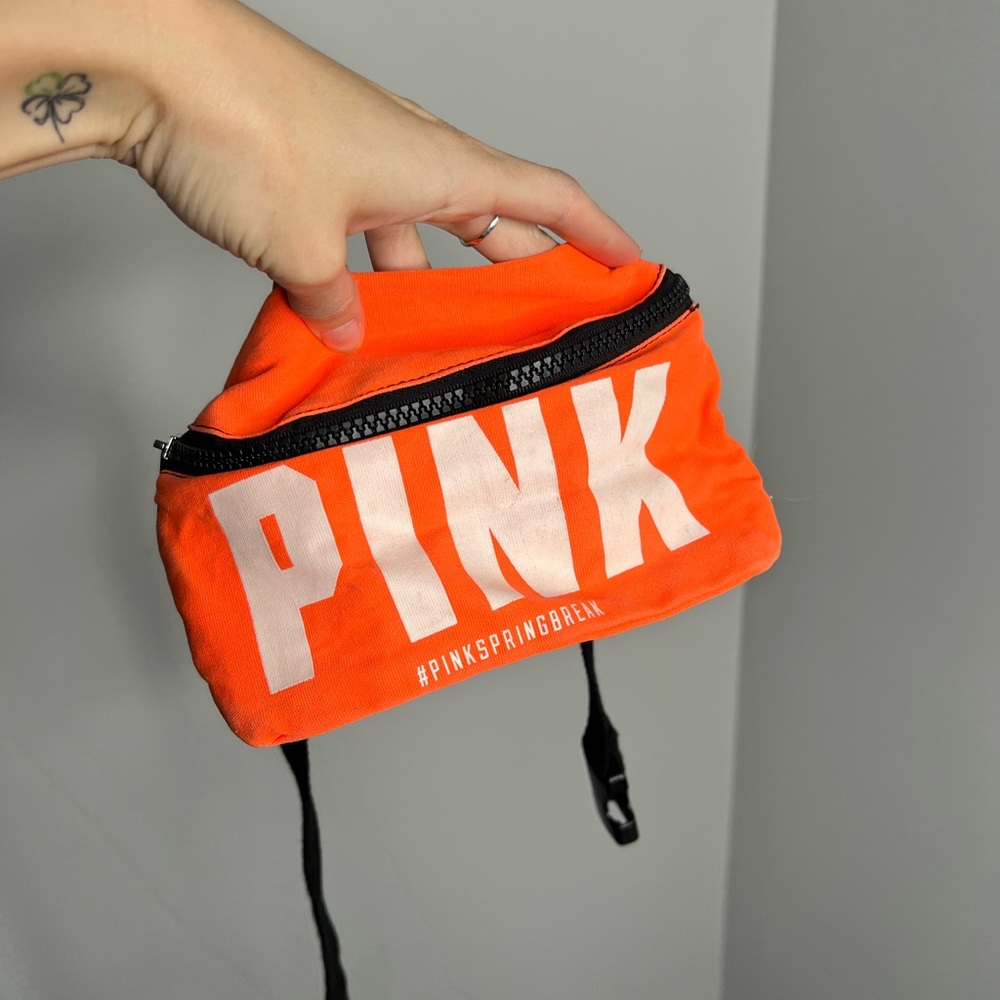 Victoria’s Secret phanny pack